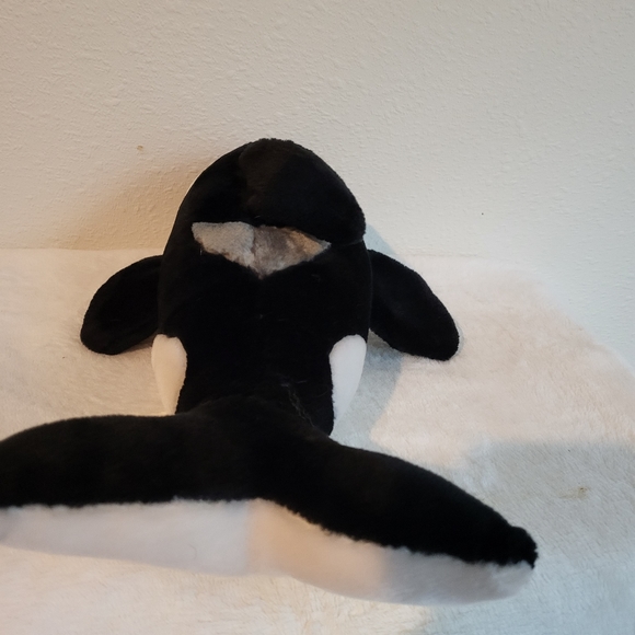 Sea World Shamu Stuffed Animal - Picture 6 of 7
